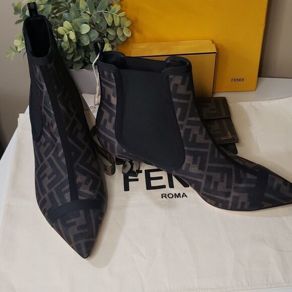 FENDI Zucca Ankle FF Monogram Boots - Picture 2 of 10